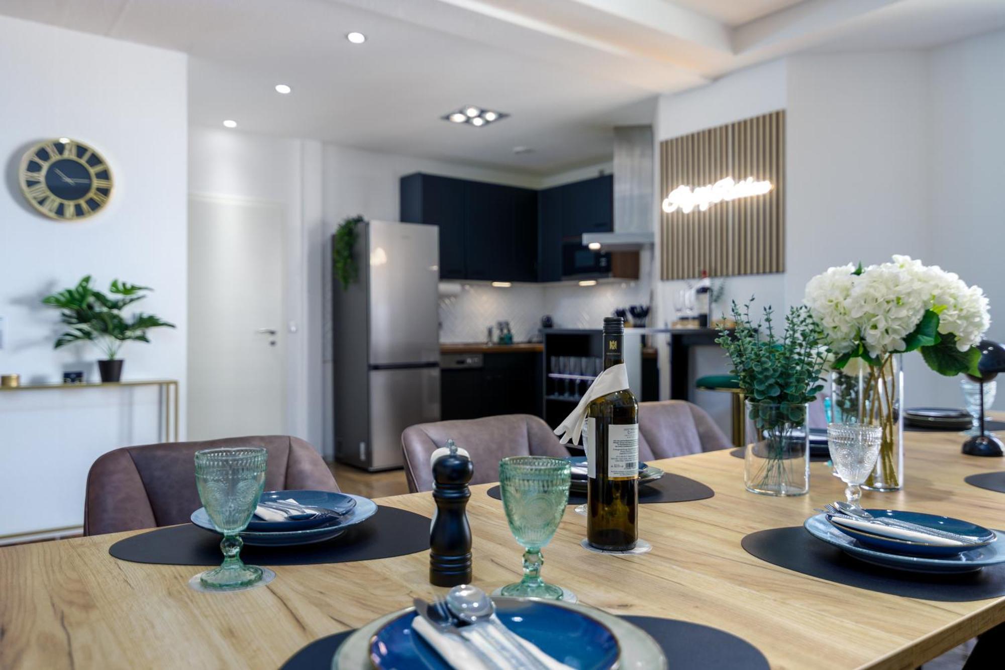 Highlife One Wilhelmstrasse Apartment